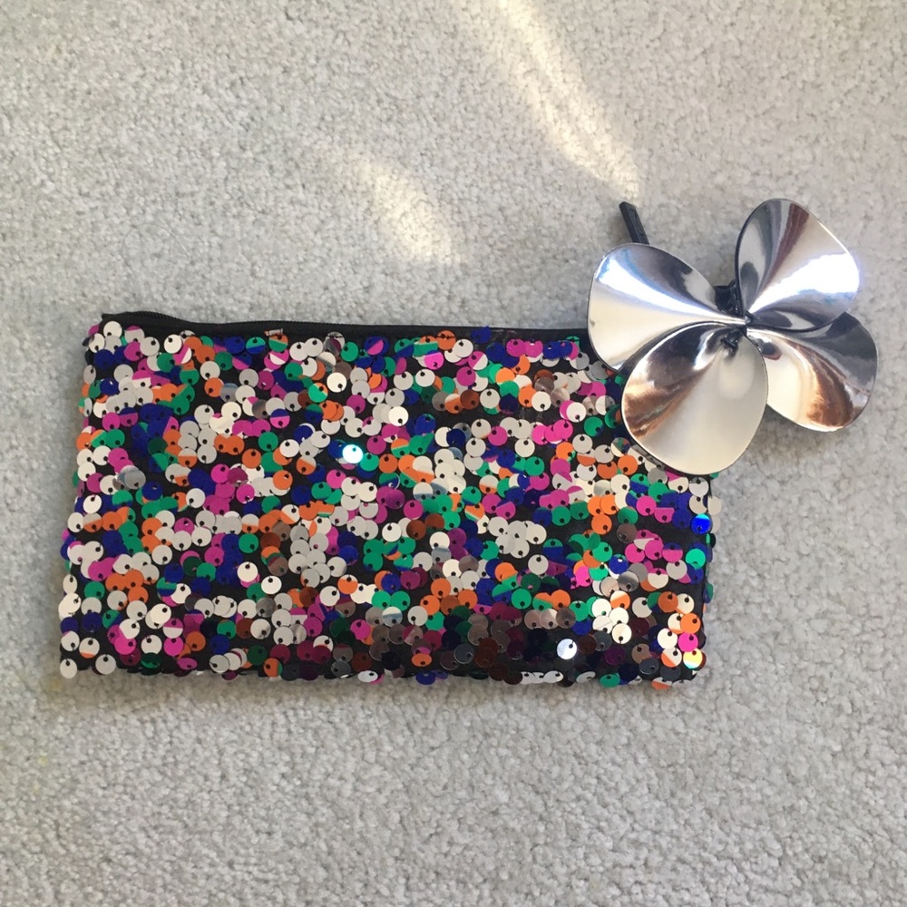 NEW Mac Cosmetics Bag 2020, sequins and flowers